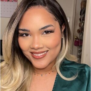 Meet your Posher, Tatiana